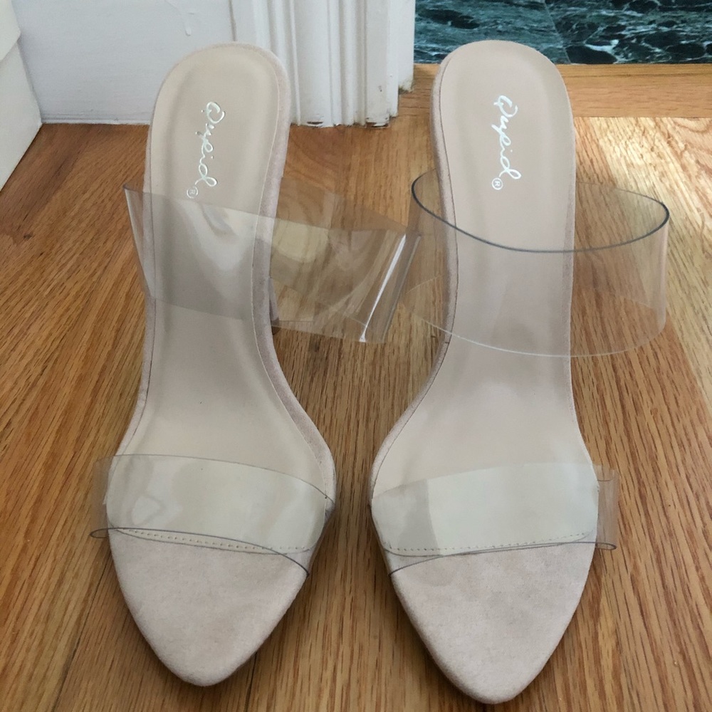 Qupid sandals